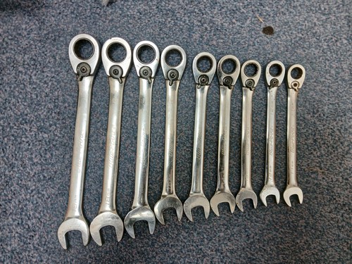 Blue point ratchet - point, spanners